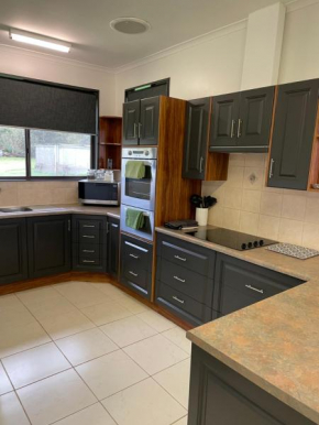 Гостиница Heartland Hideaway  Вивонн Бэй